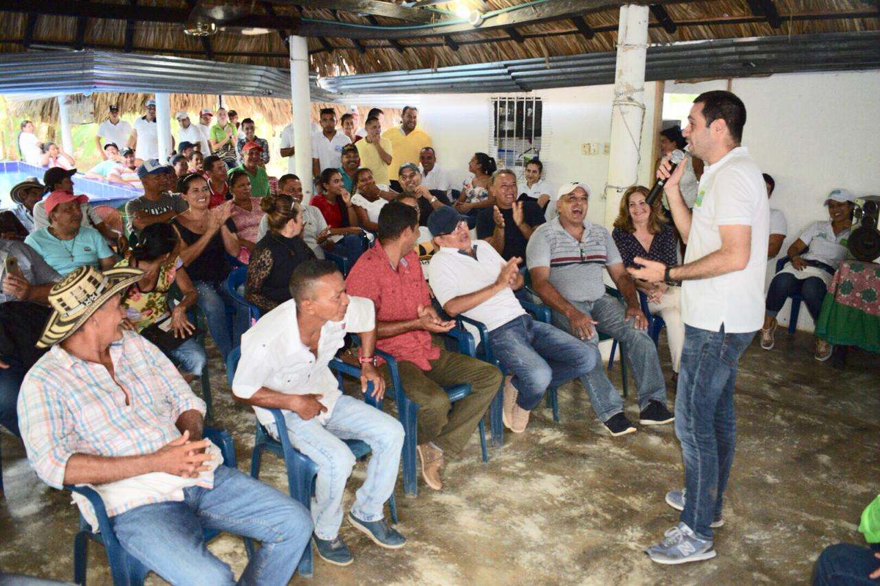 Líderes comunales de Montería, firmes con Salin Ghisays