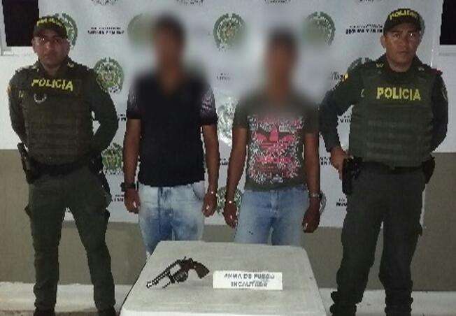 Los capturaron por porte ilegal de armas de fuego en Moñitos