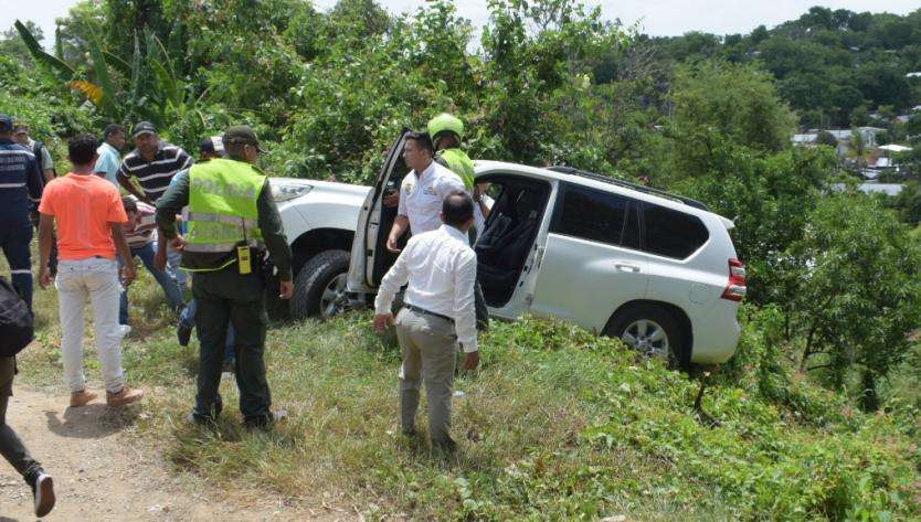 La ministra del Interior y el Gobernador de Bolívar sufrieron un accidente