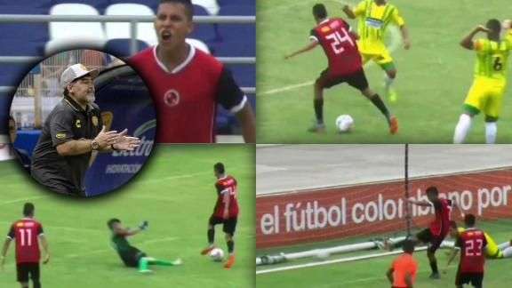 En video, el maradoniano golazo que hizo jugador en el Campeonato Nacional Sub-21