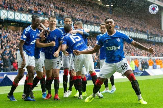 ¡Nadie lo para! Alfredo Morelos marcó doblete en la goleada del Rangers