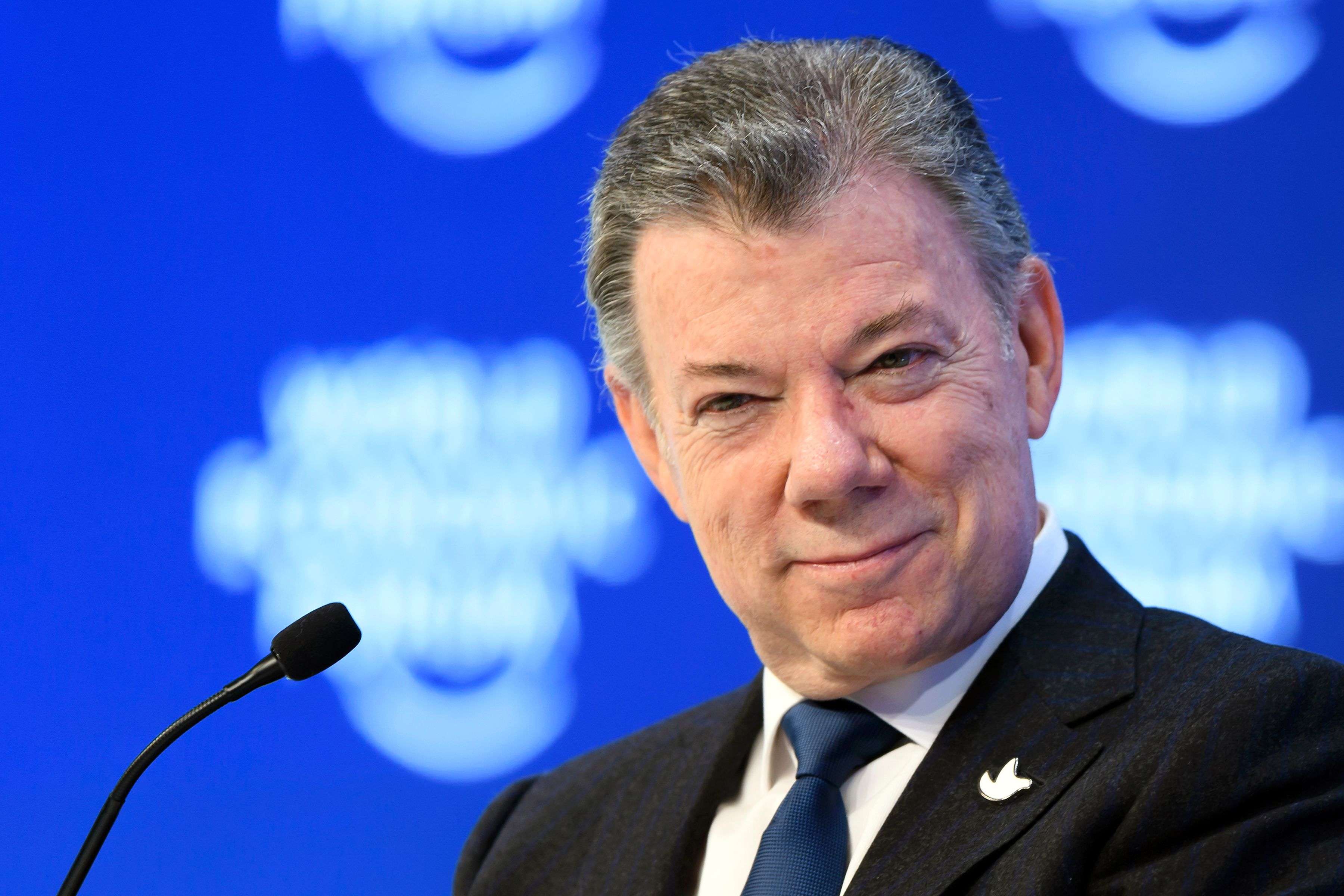 Expresidente Santos destaca que mayoría de exguerrilleros cumplen acuerdos de paz