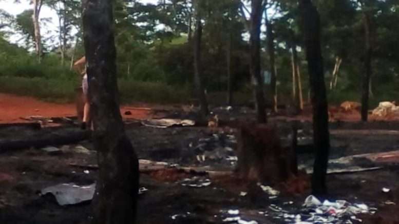 Voraz incendio dejó sin vivienda a una familia en San Carlos