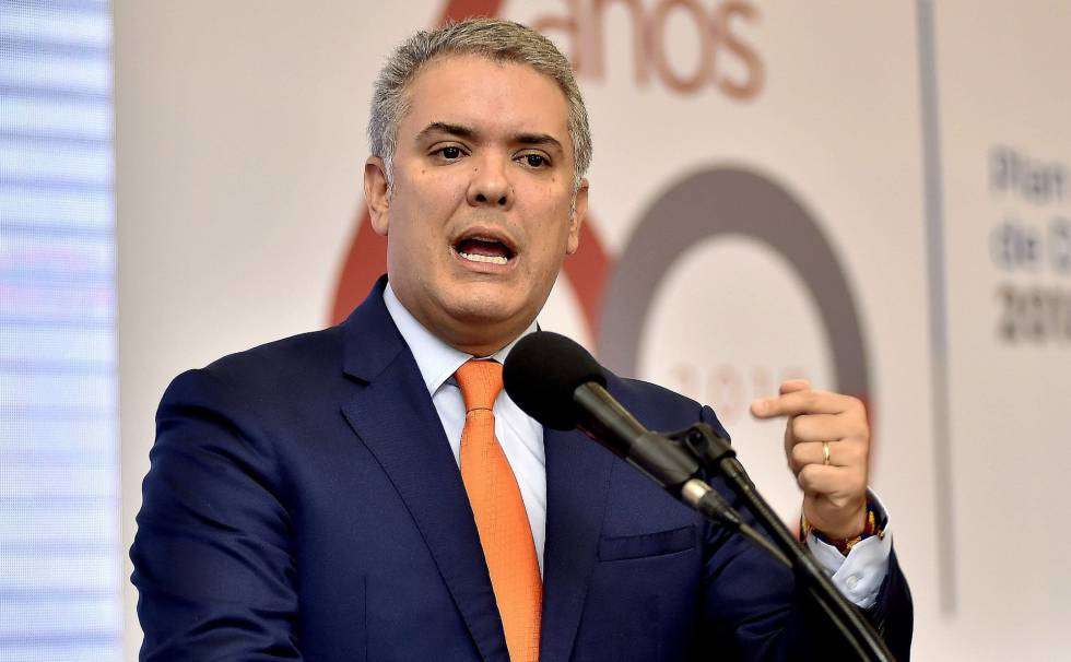 Iván Duque solicitó sanciones por incumplimiento de obras educativas en el país