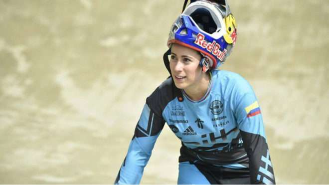 Fuerte caída de Mariana Pajón en la Copa Mundo de BMX
