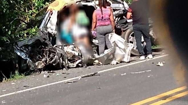 Dos heridos dejó aparatoso accidente en la vía Caucasia – La Apartada