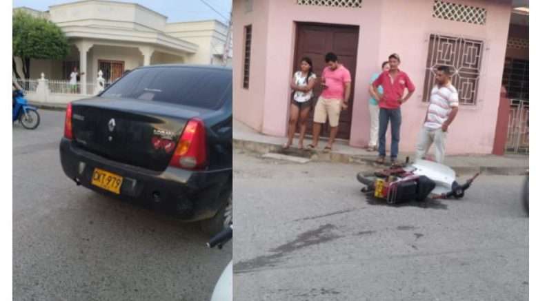Un carro atropelló a dos mujeres que se movilizaban en moto