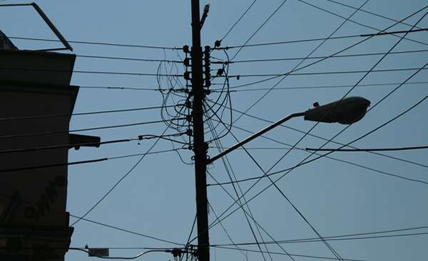 En San Pelayo, un hombre murió electrocutado en un poste de energía