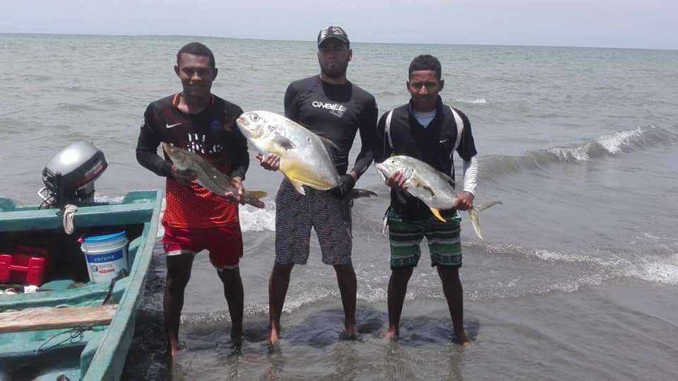 En Moñitos continúa la ‘milagrosa’ pesca: se mantiene la abundancia de peces y mariscos
