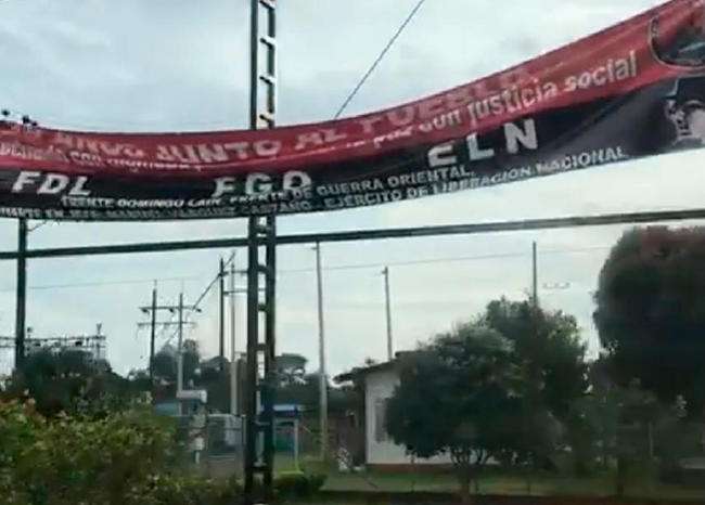 ELN ataca publicidad de candidato del Centro Democrático