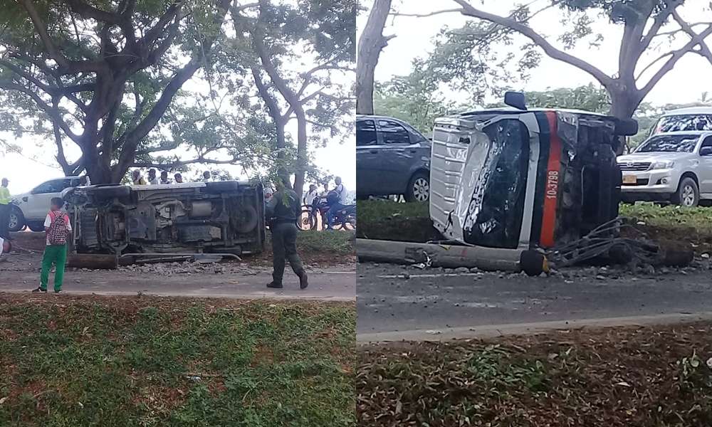 Minivans de la Policía se volcó en la vía Montería – Cereté