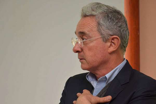 Paramilitar, testigo en caso Uribe, será trasladado de centro carcelario por seguridad