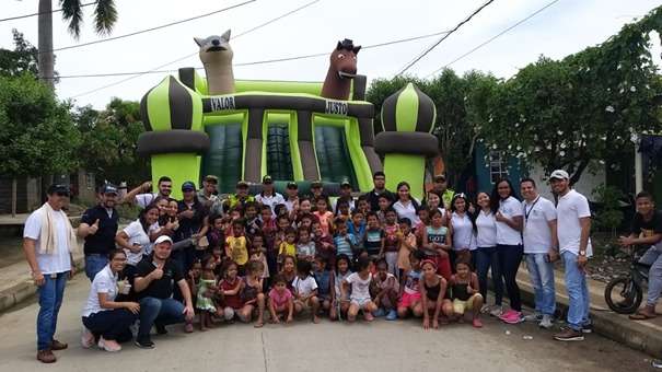 Policía Metropolitana realizó jornada recreativa de integración ciudadana con niños en Montería