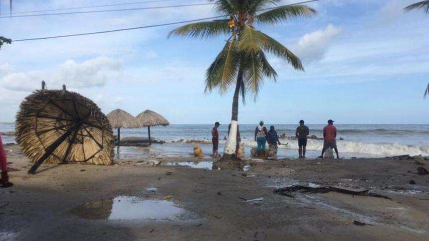 Cinco municipios costaneros de Córdoba en alerta naranja por tormentas eléctricas