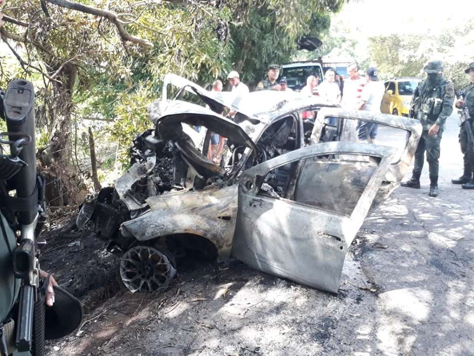 Dos hombres murieron calcinados en accidente en la vía Montelíbano – La Apartada