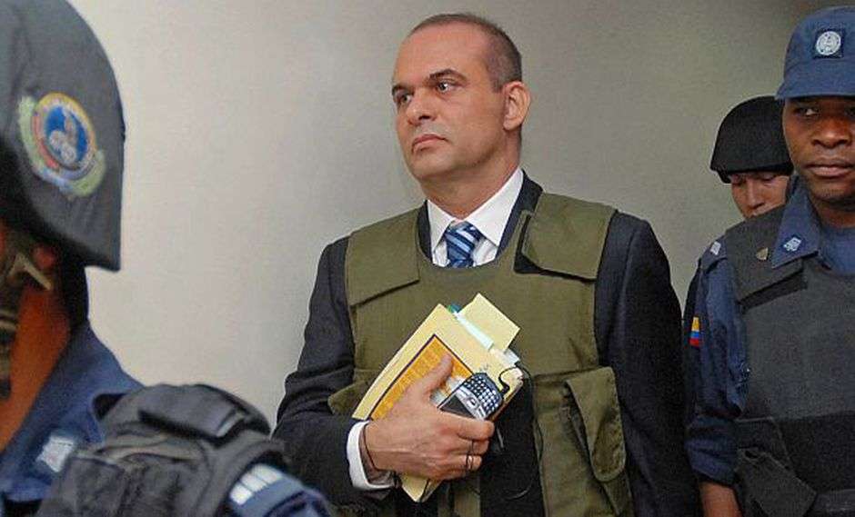 Ordenan libertad del exjefe paramilitar Salvatore Mancuso