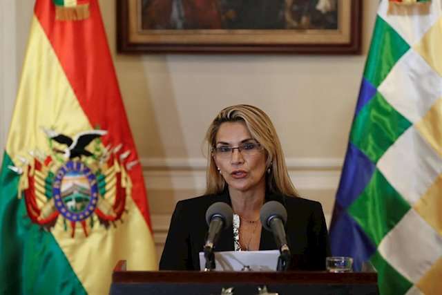 Colombia reconoció a Jeanine Áñez como presidenta interina de Bolivia