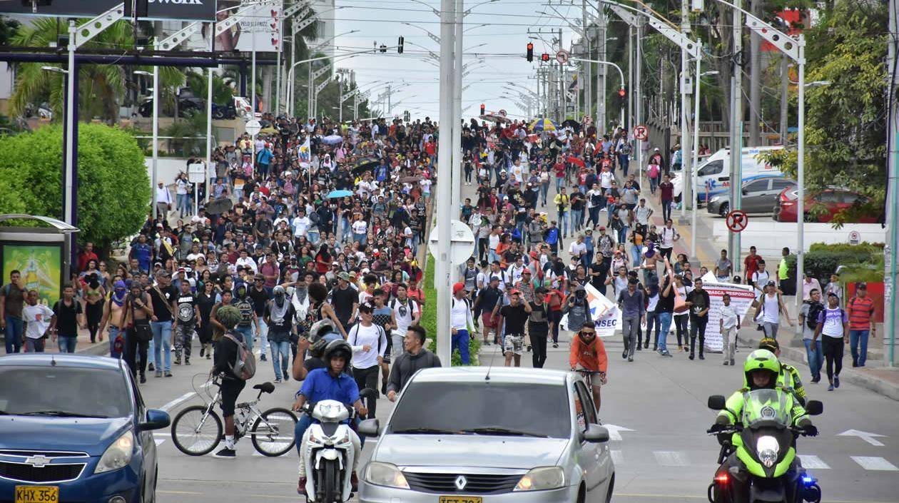 Tras efectos del paro decretan ley seca en Bogotá