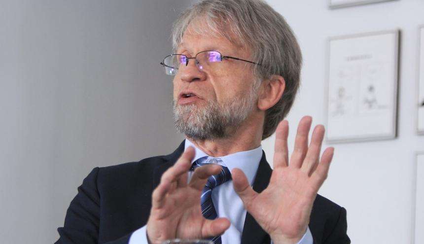 La Corte Suprema abre investigación preliminar contra Antanas Mockus