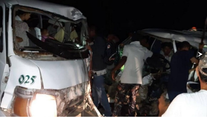 Dos muertos y 19 heridos dejó aparatoso accidente de tránsito en la vía a Urabá