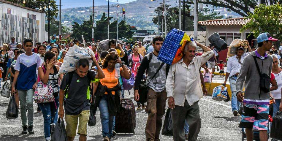 ¿Colapsará el régimen de salud? Anuncian decreto para afiliar a más de 750 mil venezolanos al subsidiado y contributivo