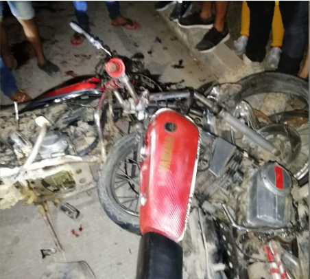 Un muerto y un herido dejó choque de motocicletas en la vía El Carito