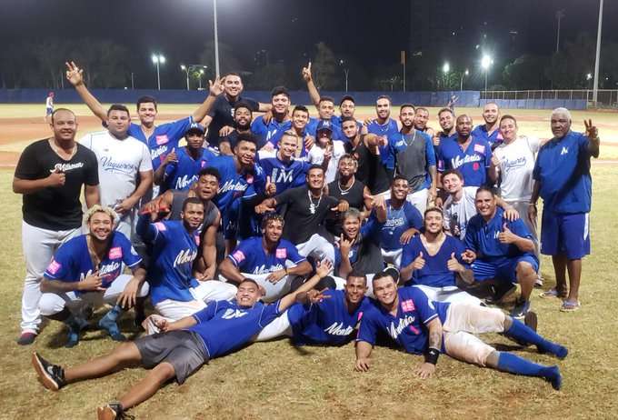 Vaqueros le ganó la serie a Leones y aseguró su cupo a las semifinales de la LPBC