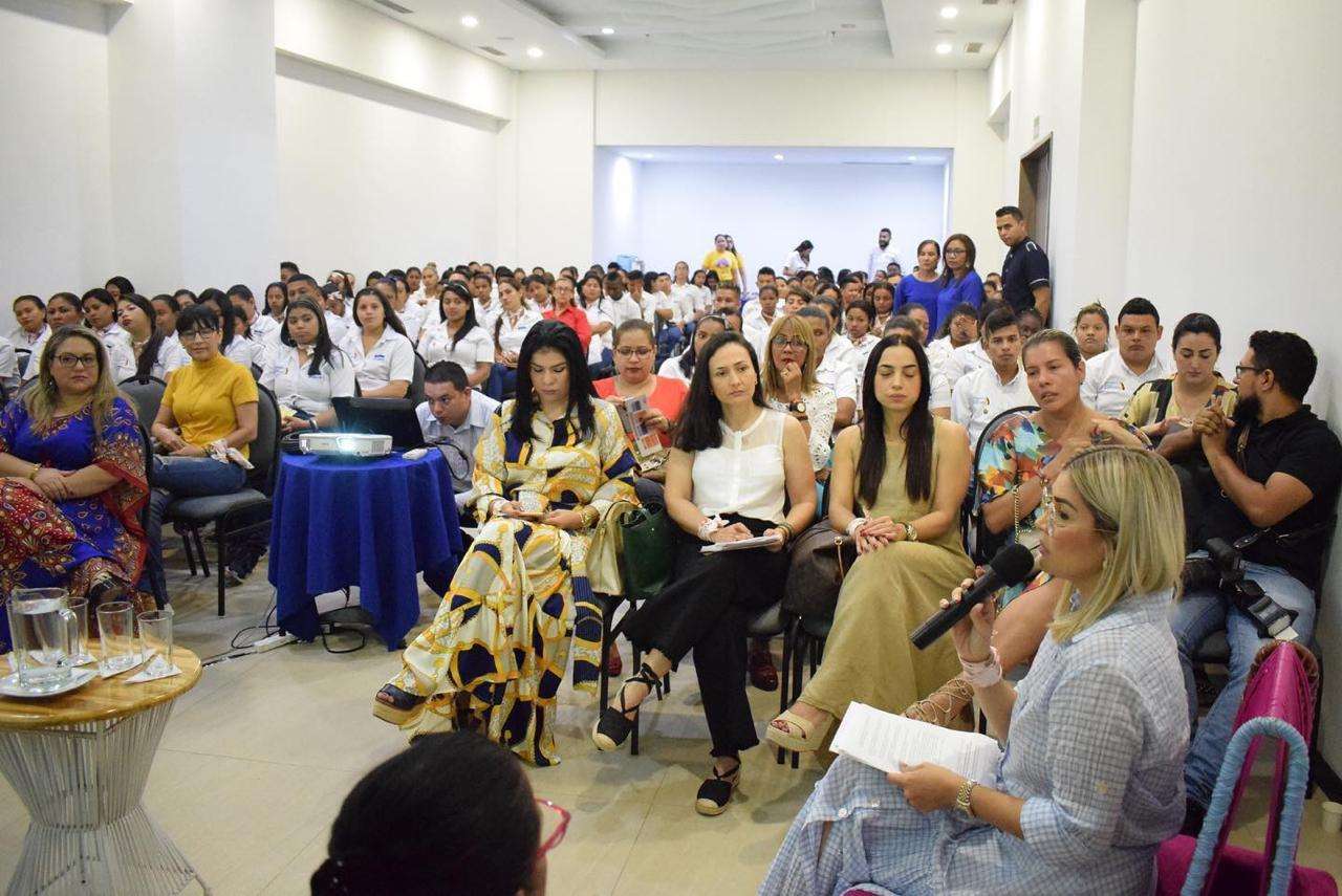 Con éxito se llevó a cabo el conversatorio Contra la Violencia de Género en Montería