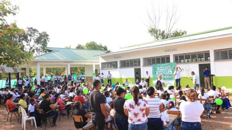 ¿Qué pasó con la dotación mobiliaria? Denuncian que en Institución Educativa de Besito Volao firmaron acta de entrega pero nunca llegó