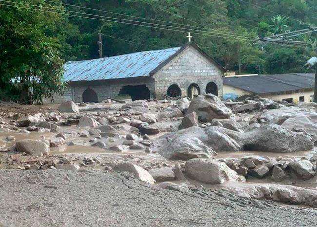 Desbordamiento de río en Tolima deja 7 personas muertas y 8 desaparecidas