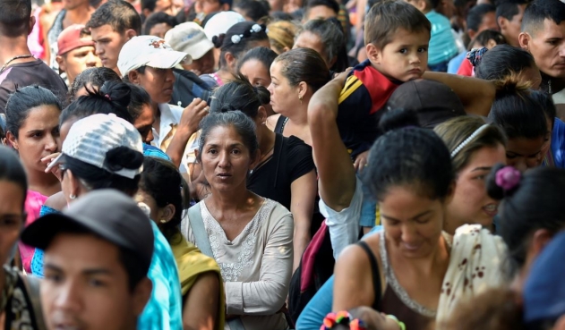Gobierno busca afiliar a más de 500 mil venezolanos al sistema de salud colombiano