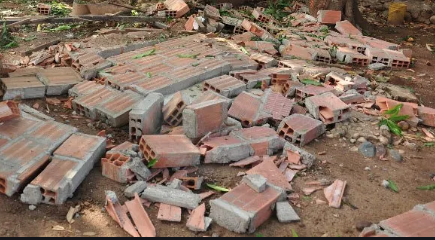 Murió menor de edad al caerle una pared en construcción