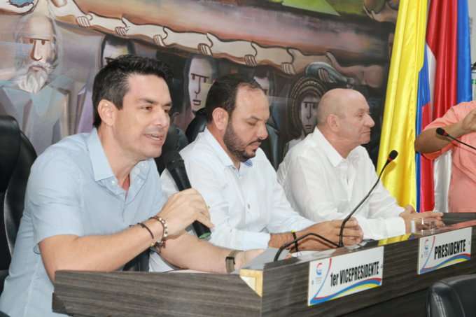 Carlos Ordosgoitia empieza su mandato con una coalición de oposición en el Concejo de Montería