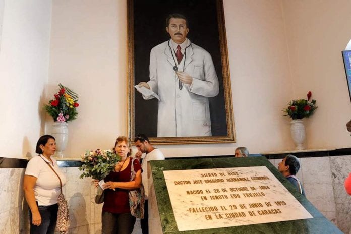 Más cerca de la beatificación, Comisión de médicos aprueba milagro de José Gregorio Hernández