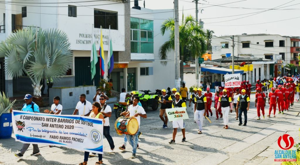 Gran inauguración del II Campeonato de Sóftbol en San Antero