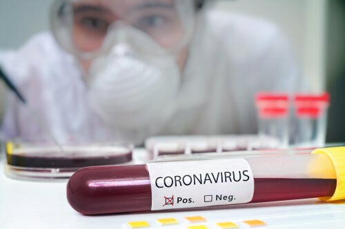 Gobierno de Colombia aprobó 15 mil millones de pesos para enfrentar el coronavirus