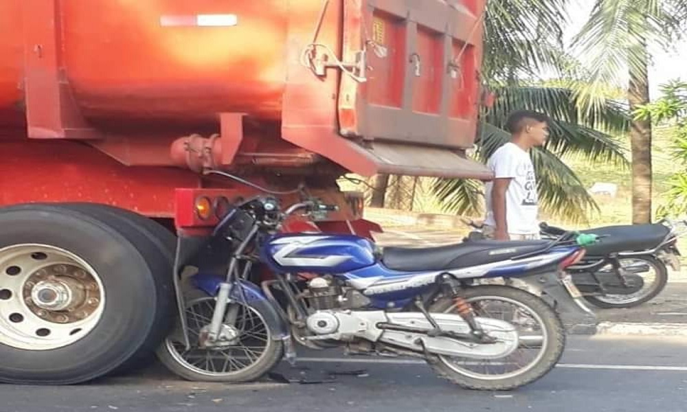 Mototaxista chocó contra un volco en Buenavista