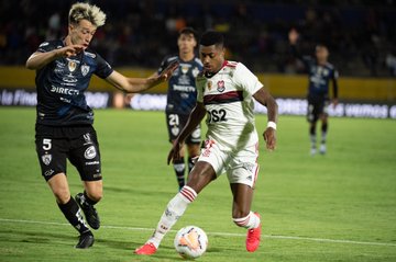 Independiente del Valle y Flamengo se sacaron chispas en el duelo de ida de la Recopa Sudamericana