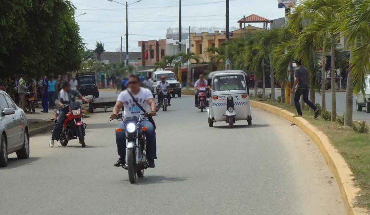 En Planeta Rica, no podrán circular las motos con parrillero en la noche tras aumento de homicidios