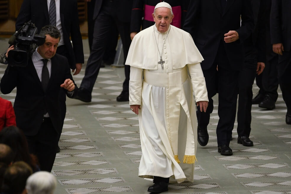 El papa Francisco no ordenará como sacerdotes a hombres casados