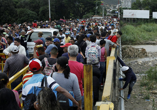 ¿Usted qué opina? A raíz de constantes actos delictivos, piden expulsar a los venezolanos con antecedentes