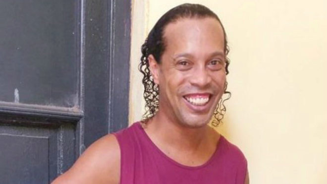 Se conocen las primeras imágenes de Ronaldinho preso en una cárcel de Paraguay