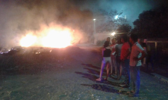 Voraz incendio causó pánico en el barrio Las Viñas de Montería