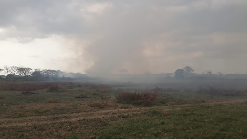 Inundarán zonas específicas en la Ciénaga de Corralito para garantizar extinción completa del incendio