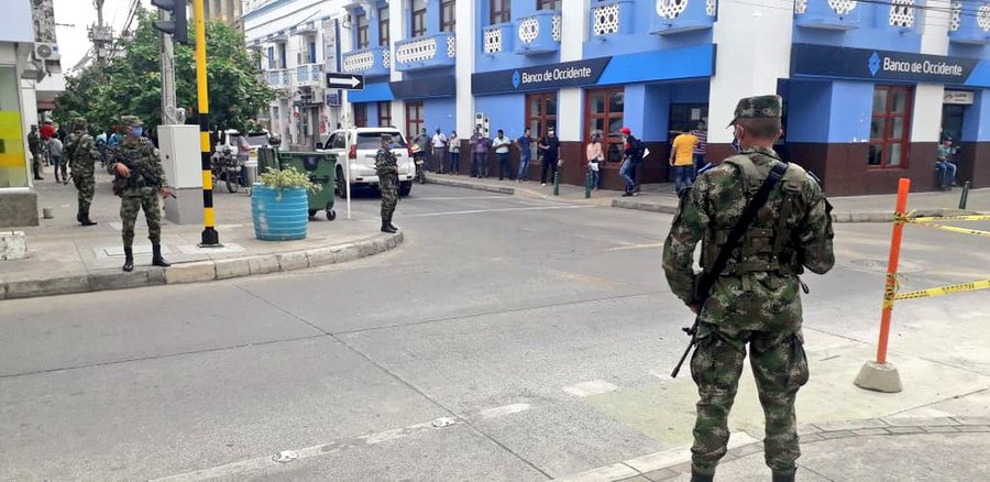 Ejército realiza patrullajes en Montería para vigilar que ciudadanos cumplan aislamiento