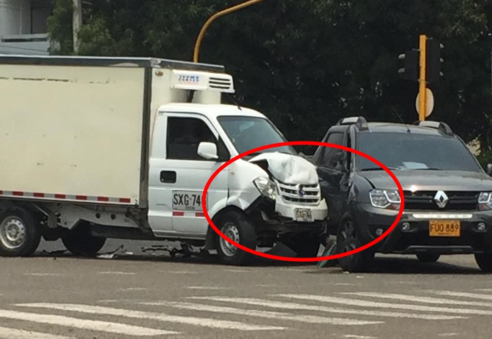 Aparatoso accidente en el norte de Montería en plena cuarentena