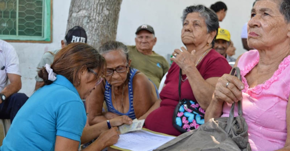 Denuncian que en zona rural de Arboletes, adultos mayores se ven obligados a salir de sus casas para hacer efectivo el pago de su subsidio