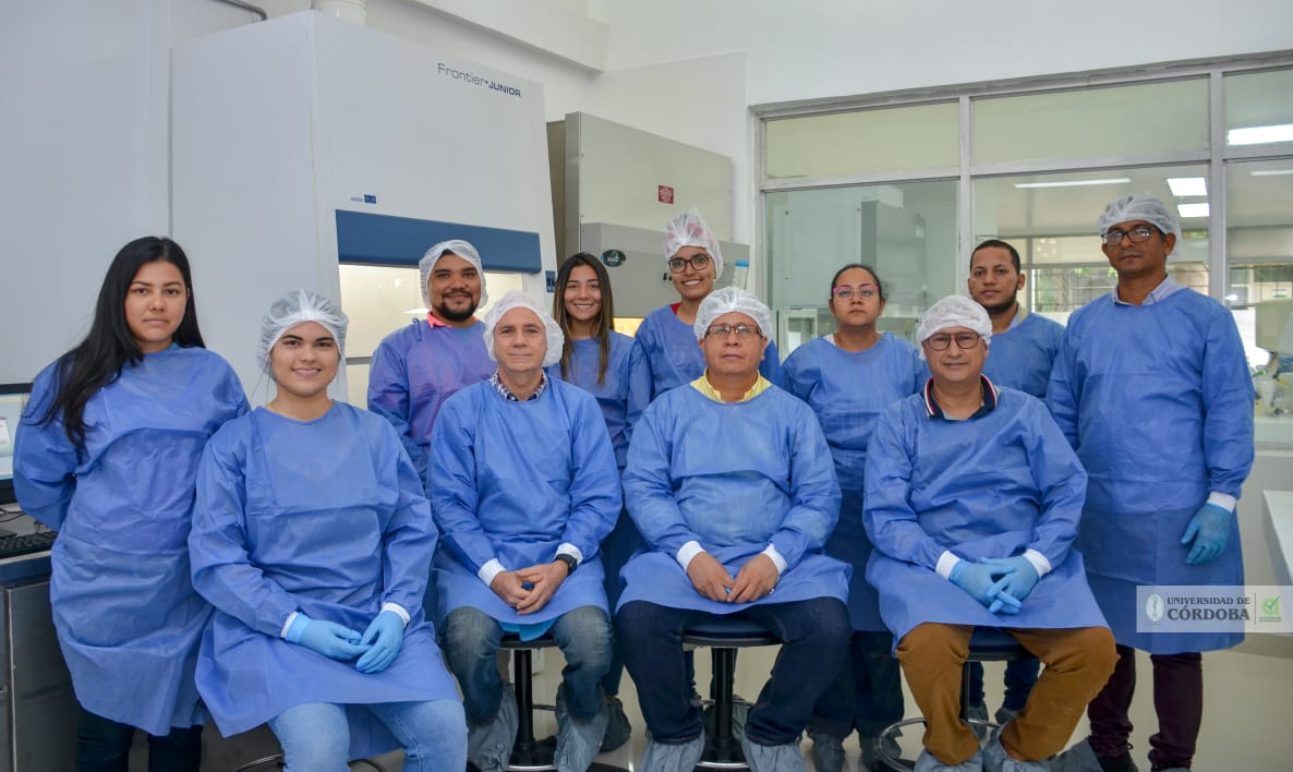 Gobernador de Córdoba considera apoyar con más personal al equipo de científicos del laboratorio de la Unicor