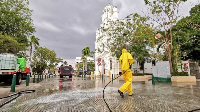 Autoridades continúan con las labores de limpieza y desinfección en Montería