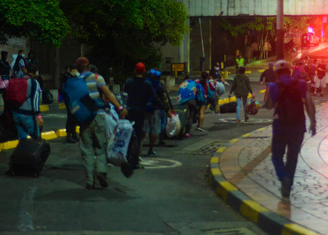 Por crisis del Covid-19 más de 400 venezolanos regresaron a su país